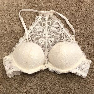White lacey VS push-up bra (32A)